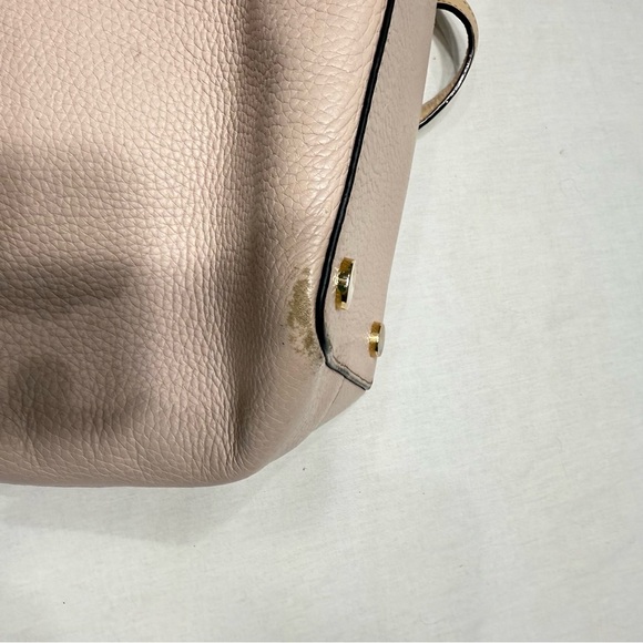 MICHAEL KORS
Bedford Medium Pebbled Leather Tote Pale Pink - Picture 5 of 7